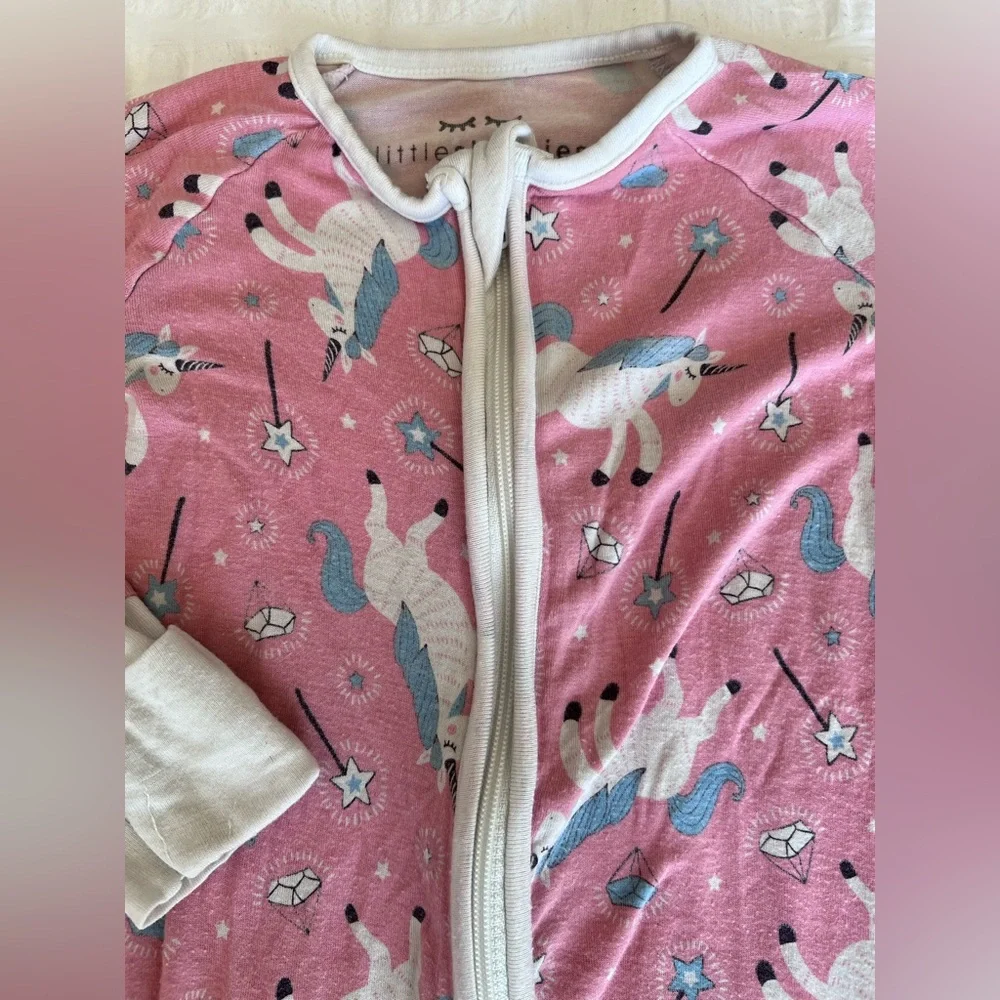 Little Sleepies Unicorn Zippy Pajamas 6-12M - Picture 3 of 7